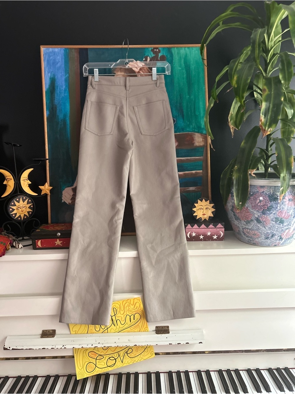 Aritzia Wilfred Melina Vegan Leather Straight Leg Pants Taupe Size 00 - Picture 6 of 12